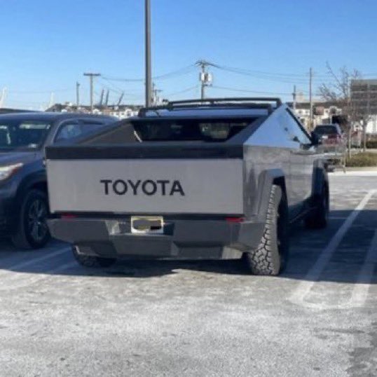 fawkwitcha's tweet photo. People are rebranding their teslas 😭 https://t.co/uFiewg2qNK