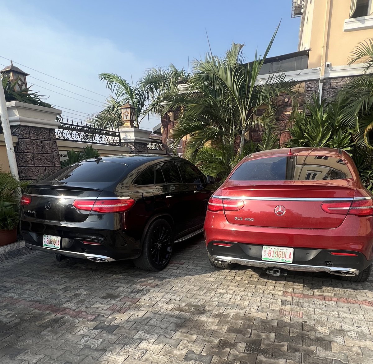 Defi Queen ( 💙, 🧡, 💜) tweet media