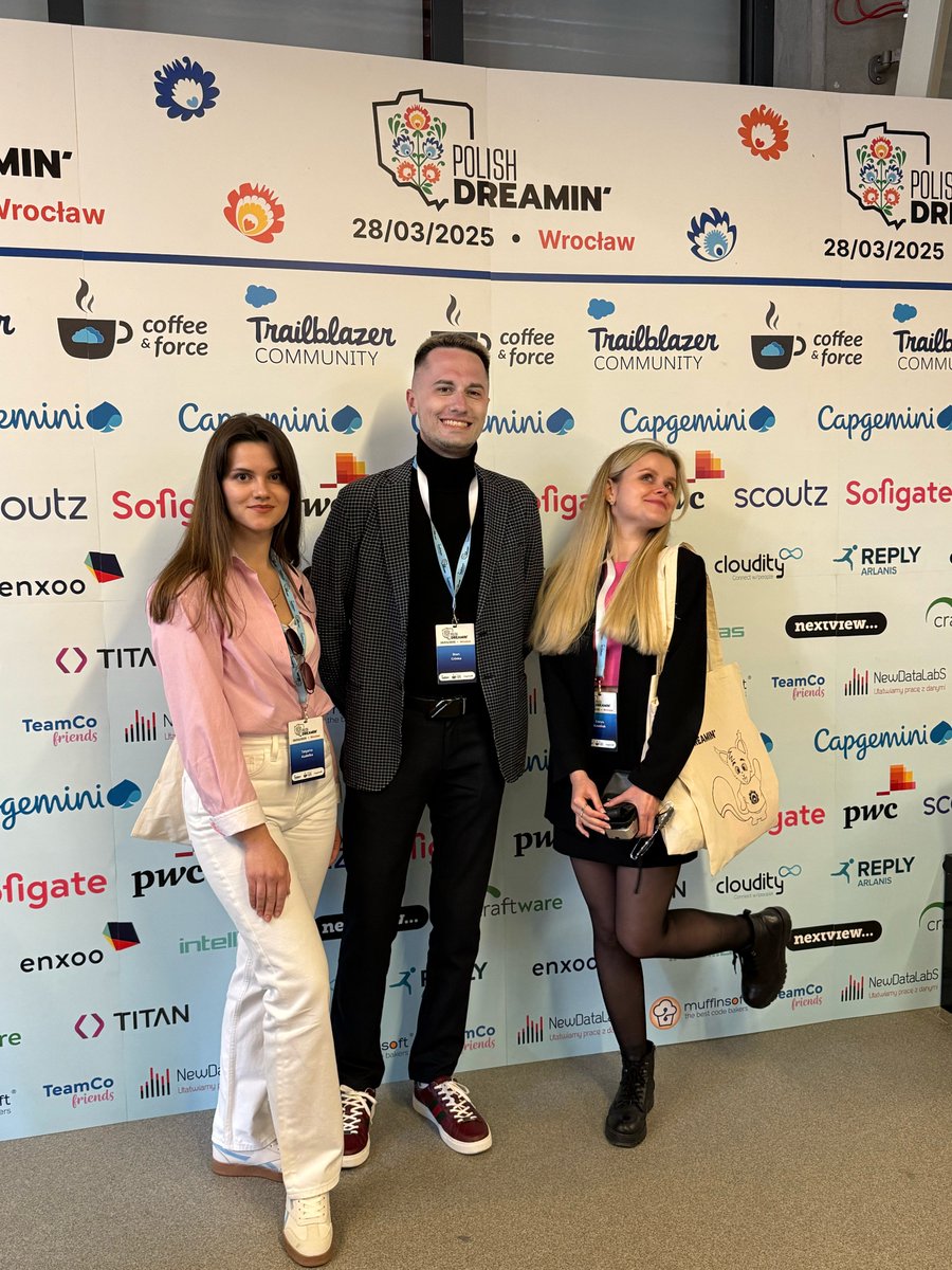 onix_consulting's tweet image. 540 Trailblazers, AI insights, new friends & a lot of gifts!
Huge thanks to Coffee & Force Team for an amazing event. Can’t wait for next year! ☕🚀
#Salesforce #PolishDreamin #TrailblazerCommunity