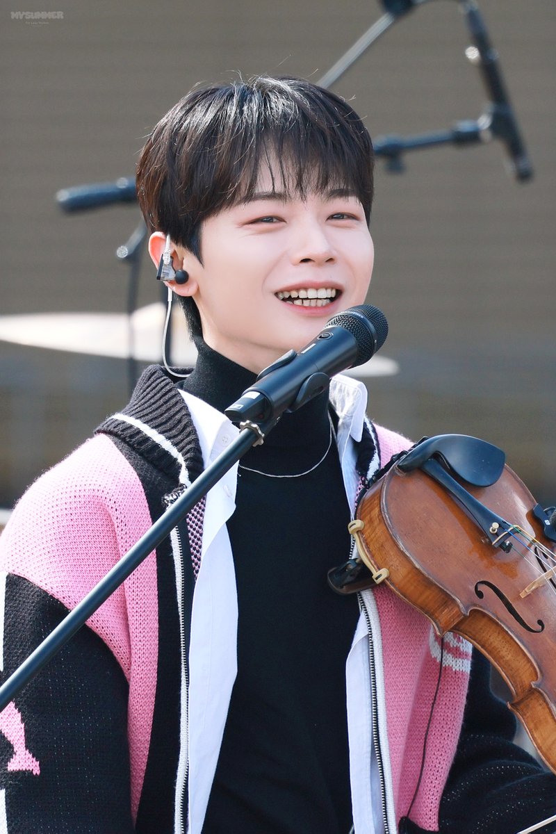 ♡ 𝙨𝙪𝙢𝙢𝙚𝙧 ♡ tweet media