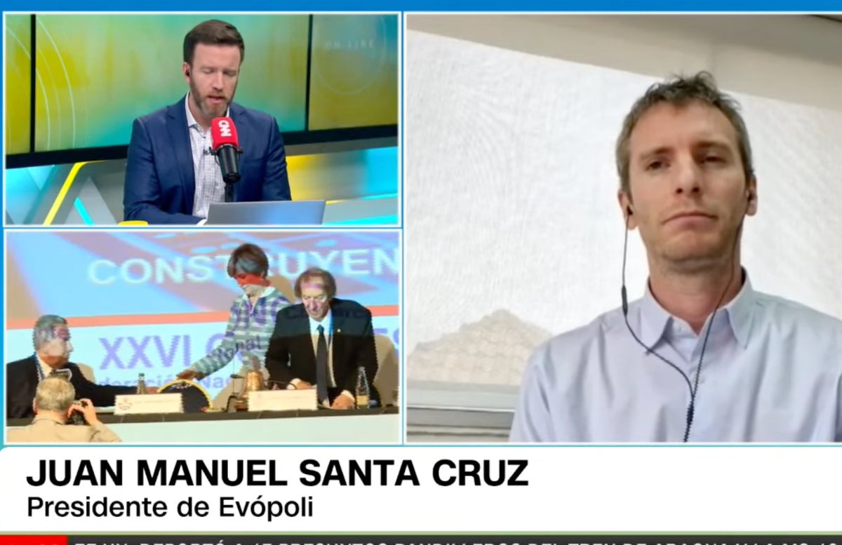 EN VIVO: Nuestro presidente <a href="/jmsantacruz_/">Juan Manuel Santa Cruz C.</a> conversa con #CNNChileRadio.📡 Sigue la señal aquí: youtube.com/live/mmmJD_Lt9…