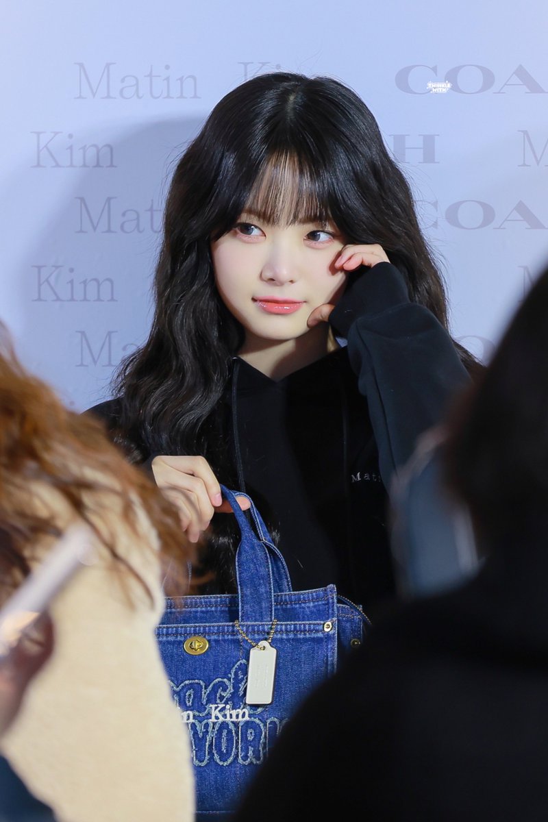 𝖳𝖶𝖨𝖭𝖪𝖫𝖤 𝖶𝖨𝖳𝖧 tweet media