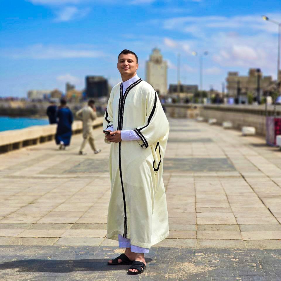 MElgabci's tweet photo. عيدكم مبارك🤍🤍 https://t.co/A7jOyWUJBK