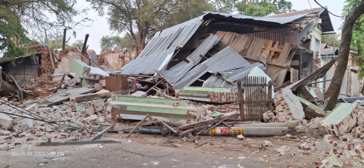 More than 160 lives have been lost in the earthquake that struck PyawBwe Township, Myanmar. People are supporting each other, offering support as search and rescue operations continue. Urgent aid is still required.

EMERGENCY AID FOR MYANMAR

 #HelpMyanmarQuake
#MyanmarEarthquake