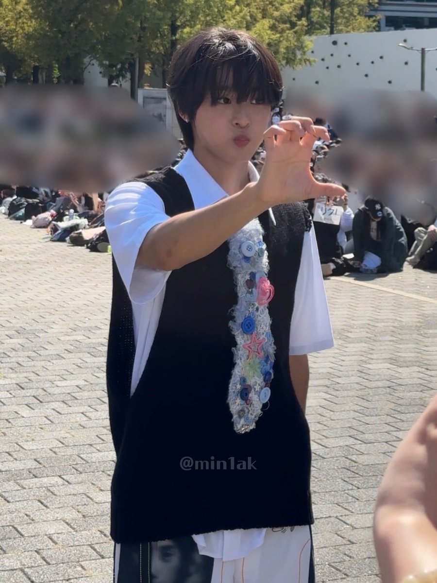 240928 미니팬미팅

#AprilFoolsDay  #만우절 
#NCTWISH #엔시티위시  
#시온 #SION #리쿠 #RIKU