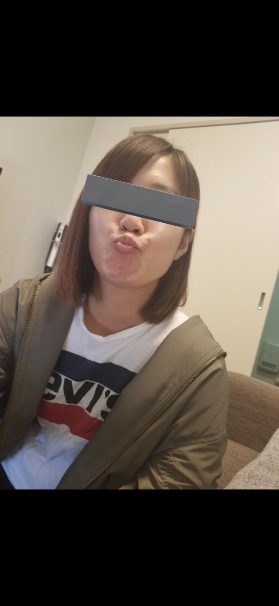 嫁さんの普段見せない姿が堪らない笑
一枚目の太ももいつ見ても最高😂