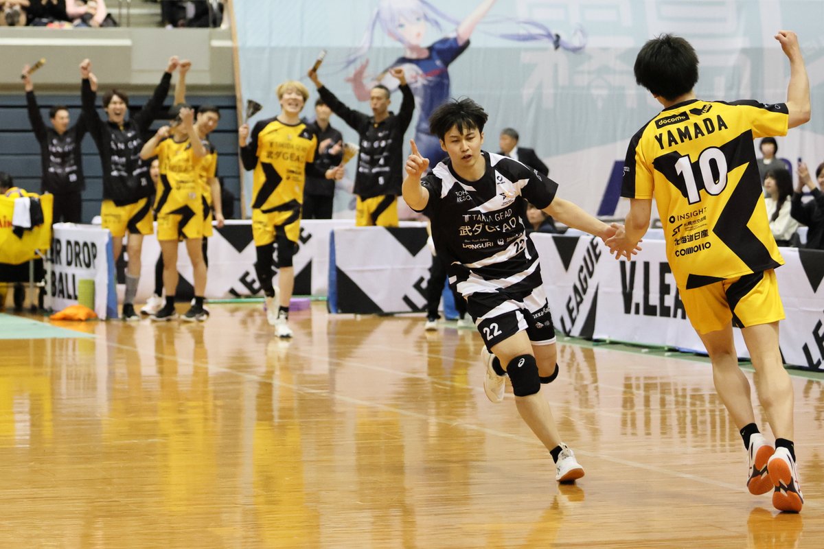 このユニフォームはそれだけで絵になる
#北海道イエロースターズ 
#イエスタ 
#vleague 
#volleyball