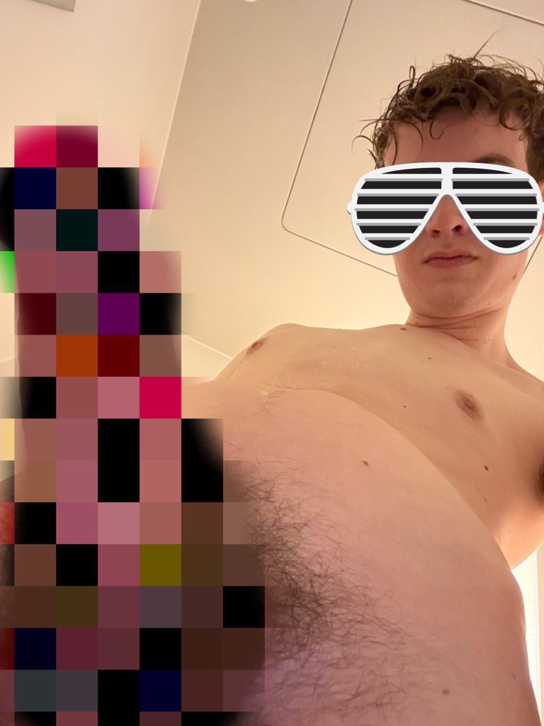 twinkyluluOF's tweet photo. Sending the uncensored version to everyone who reposts this pic 😋 https://t.co/M0cAsLxbDp