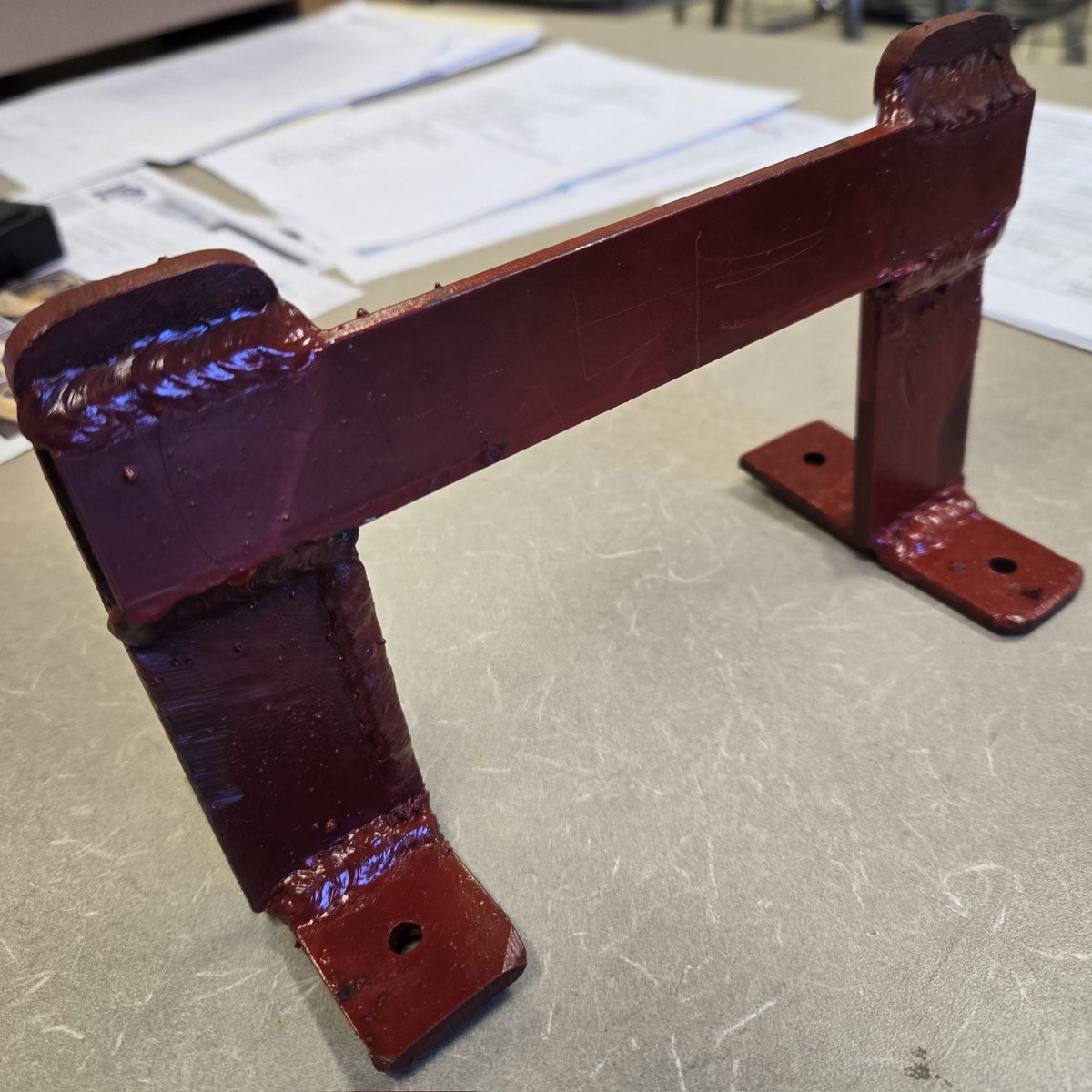 BrandonPrentice's tweet photo. Introducing fillet welds & lap welds to my Intro to Ag Mechanics class by having them all make their own "Boot Scraper" project.
#welding #metalworking #FFA #AgMech @ffa_trinity #agriculture #ag @TRINITY_MLUCAS https://t.co/1Qe0wYcpEh