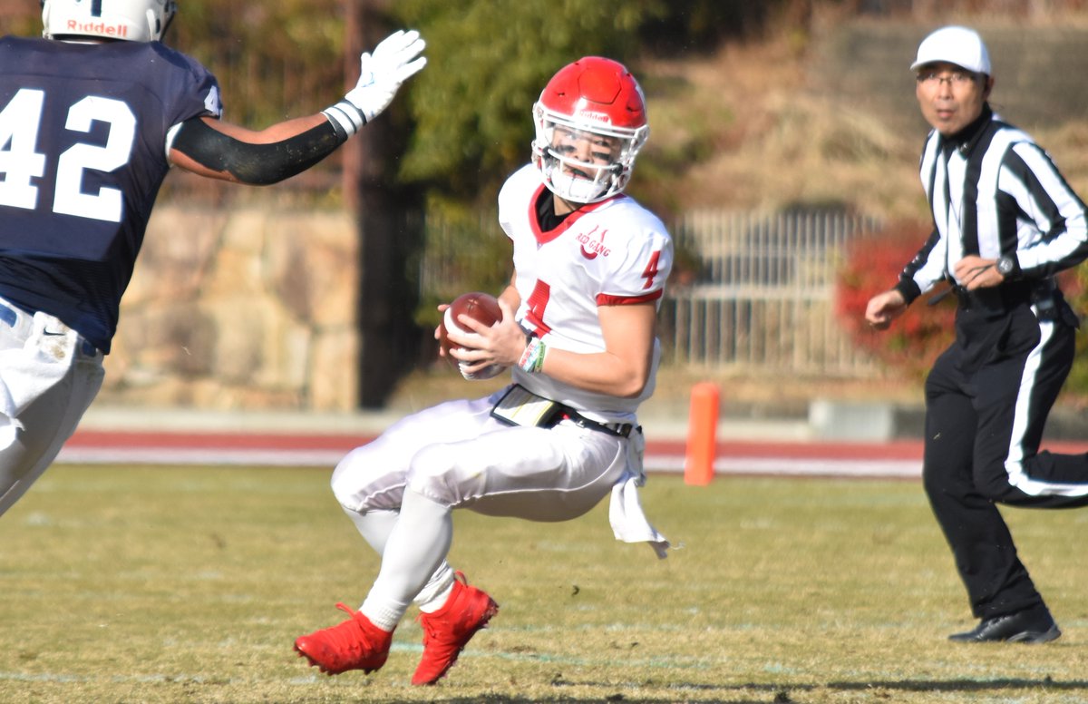 4月になりました。新たなチームでの挑戦が始まる人、ラストイヤーにかける人、けがからの復活を期す人……。それぞれの初心を忘れず日々躍動してください。勧誘の方が練習より大事なチームもあると思います。一人でも多くの新入生の心に火がつくよう、頑張ってください。#アメフト