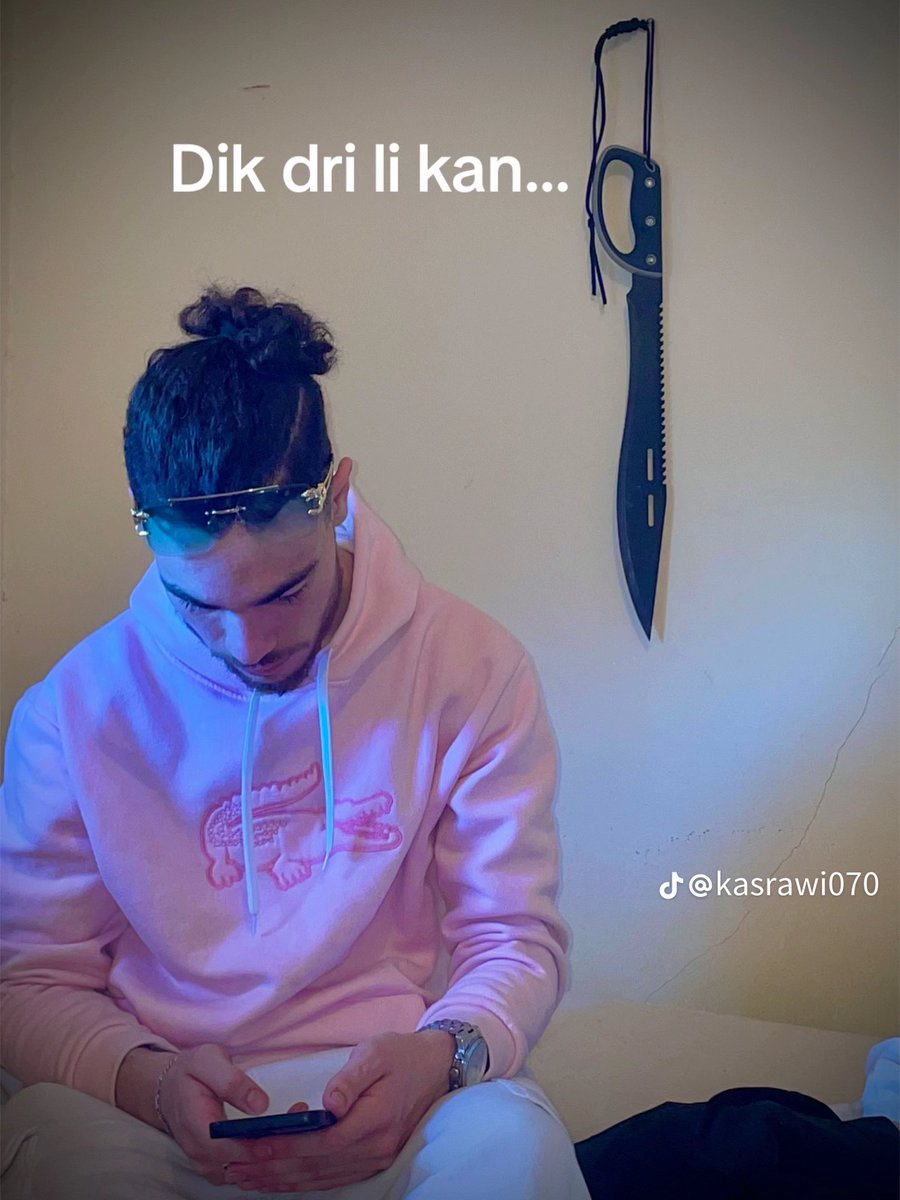 Este es el "niño" desvalido que entró ilegalmente en España buscando una vida mejor.