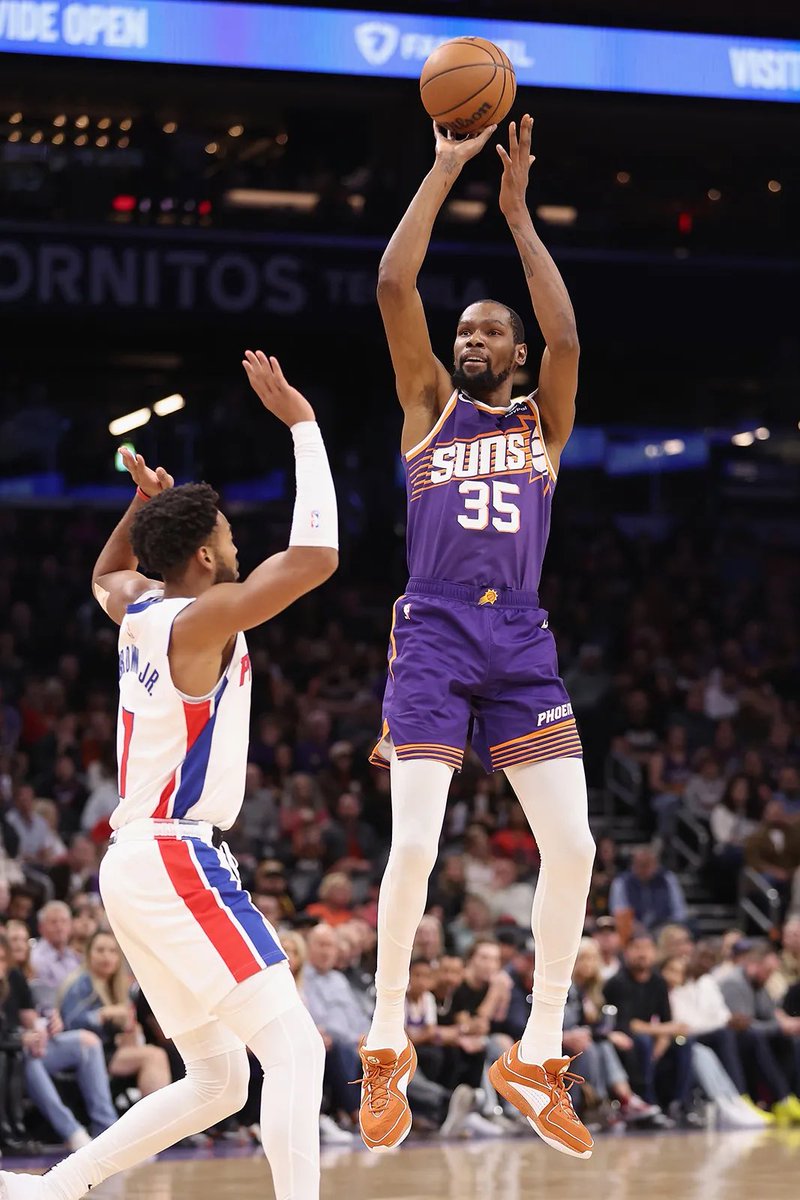 Usedcarr's tweet photo. Two for Tuesday today on my day 35 day countdown. First, a fellow Kentuckian, Don Gullett and second, Kevin “Slim Reaper” Durant! #35andcounting https://t.co/idr5E4gCOW