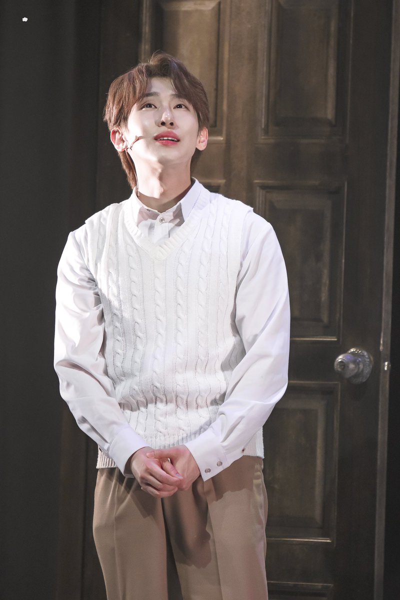 레몽 ◡̈ tweet media