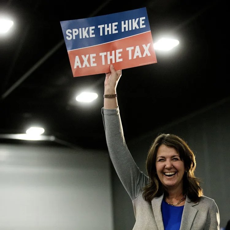 Danielle Smith tweet media