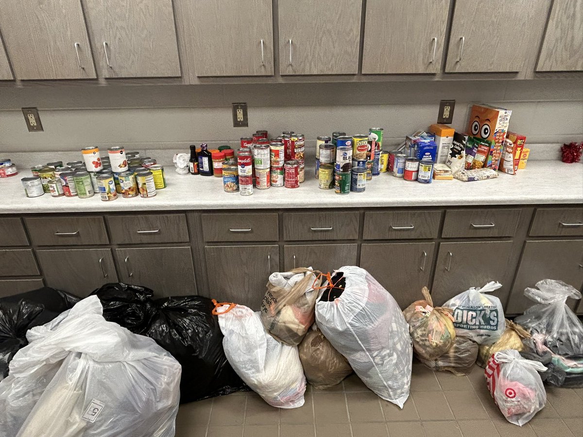 Shoutout to Mrs. Donaldson’s 1st-period class! A huge thank you for donating the most items to our CFA Leadership Team’s “Spring Into Action” Clothes &amp; Food Drive! 
We’re grateful for all the donations that help serve our community! #PROUDtobeJC