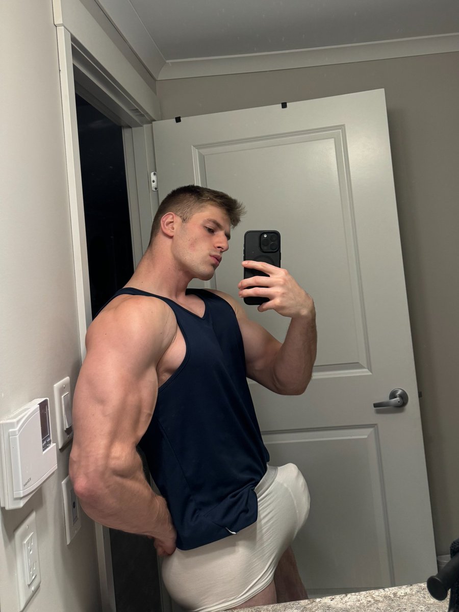 reply "hi" and ill send u my d pix