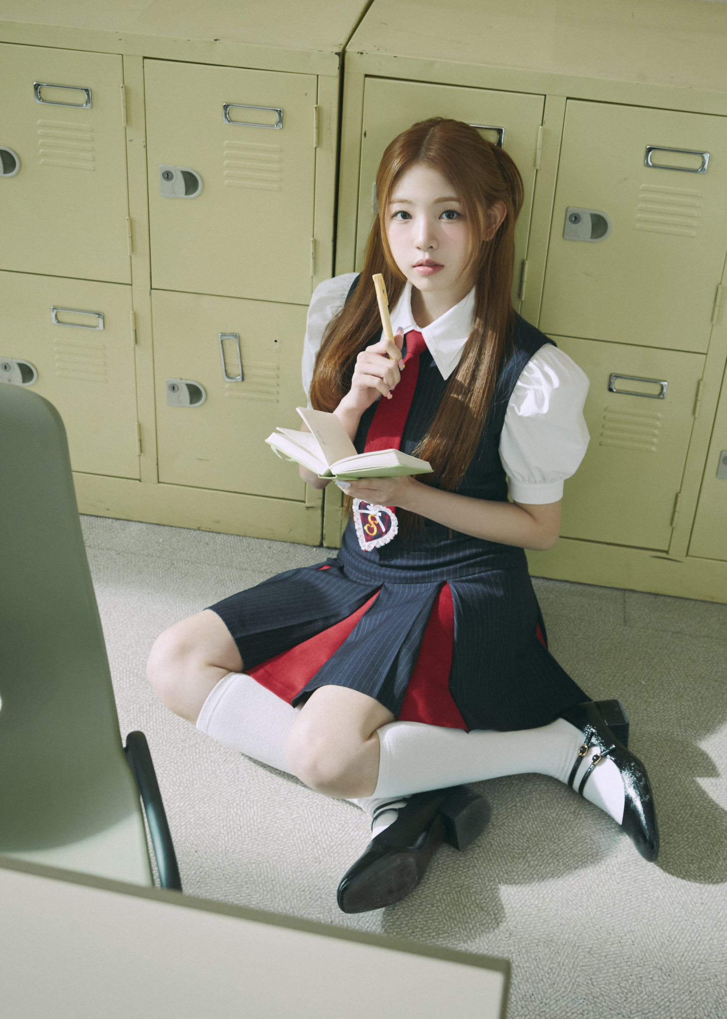 GndUOl_awAA1j9c?format=jpg&name=large