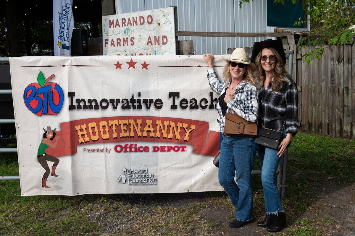 Last Chance! Don’t miss out on a good time at Hootenanny on April 3 at Marando Farms and Ranch. Enjoy music, dancing, refreshments, games, and prizes. Visit bit.ly/3T2dgox to buy your ticket today.