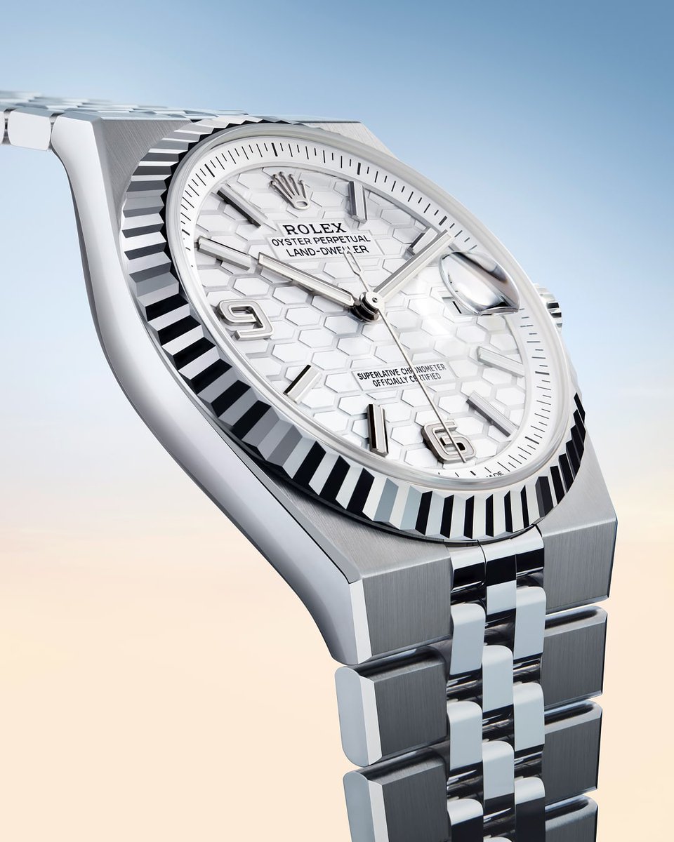 Rolex Testimonee and tennis legend Roger Federer sports the new @Rolex Land-Dweller 40 in Oystersteel and white gold, a watch made for those who carve their own path.

#Rolex #LandDweller #WatchesAndWonders2025