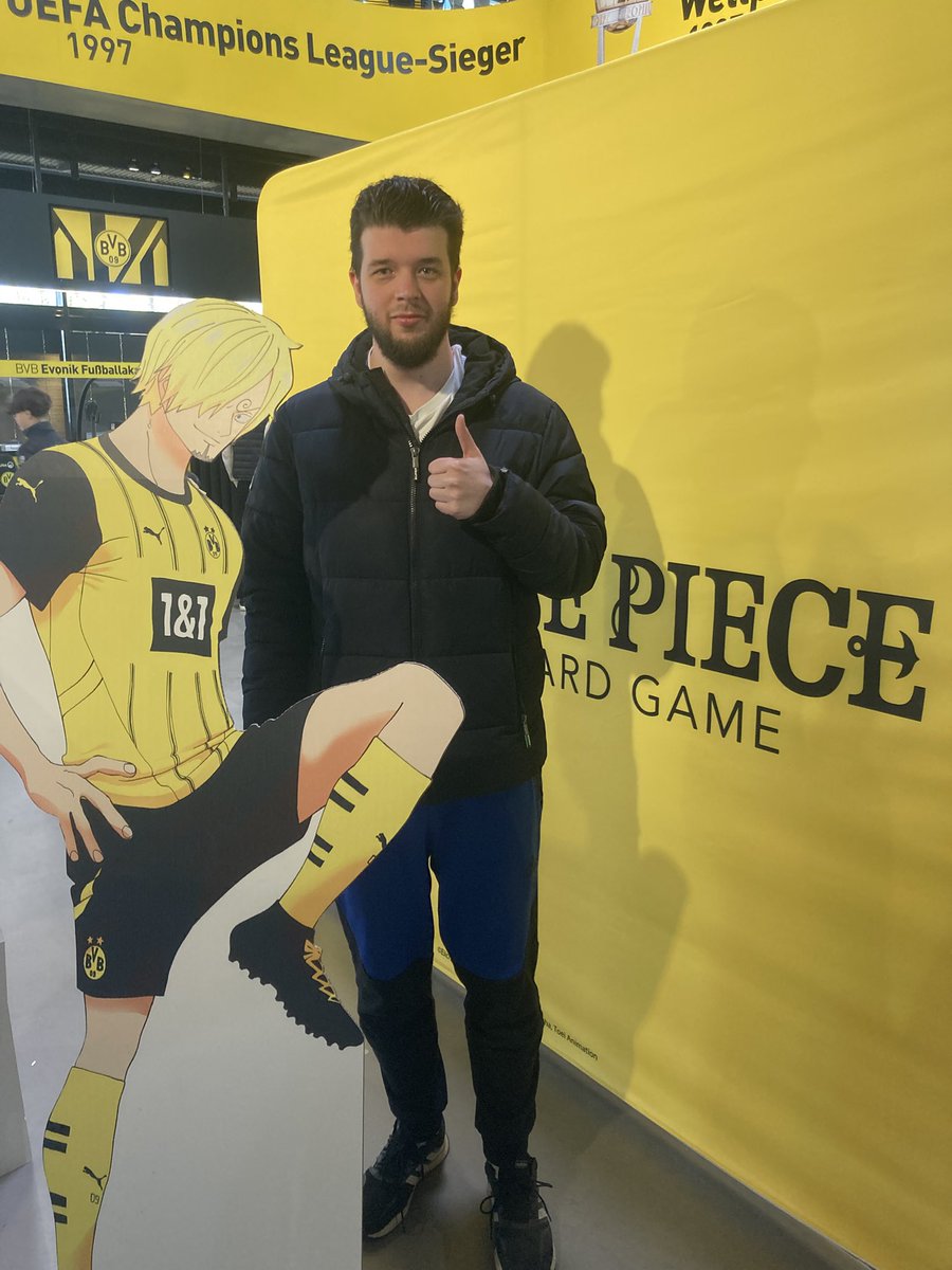 besoffenrmante's tweet photo. #BVB #BVB_ONEPIECE https://t.co/jQa9sTyu9b