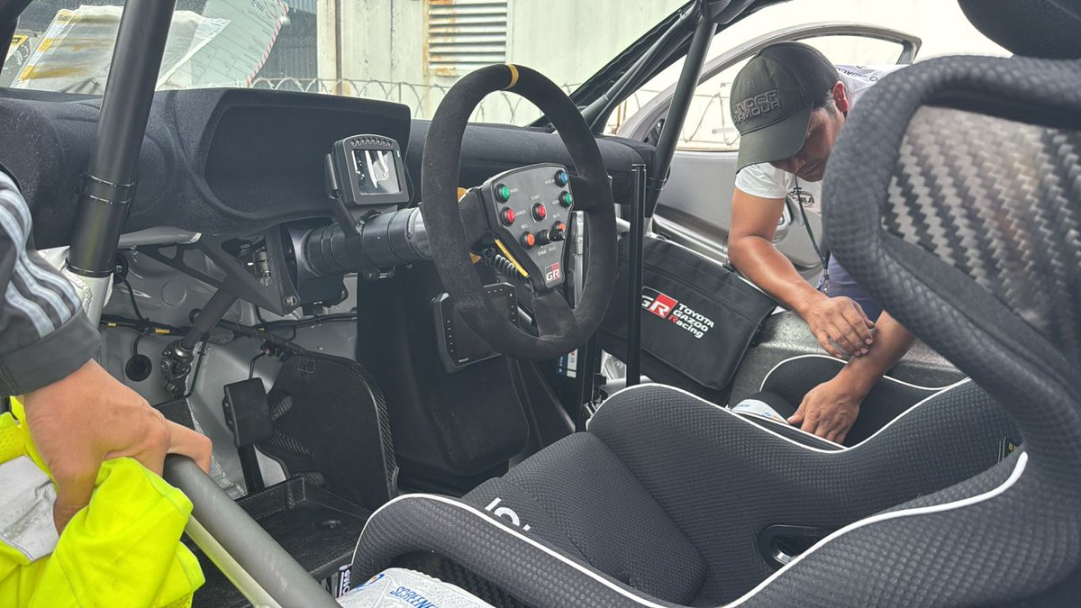 carlos zayas tweet media