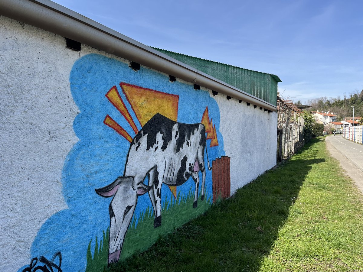 Catherine Bennett tweet media