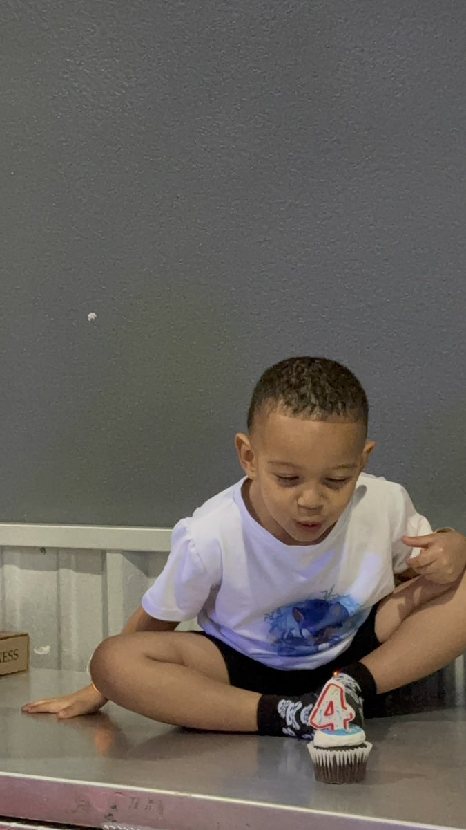 Coach Taylor (W.) tweet media