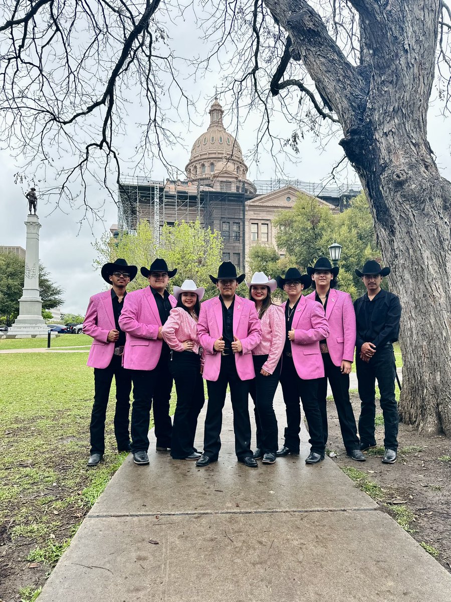 LobosMariachi's tweet photo. We had such an incredible time performing at our state capital in Austin this past week! Thank you Sergio Muñoz Jr., for the invitation and to our district for allowing us these incredible opportunities! https://t.co/4HWHdikc5J