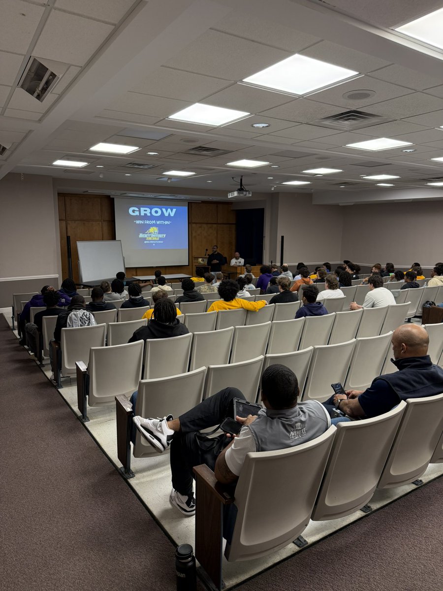 LETS GOOOOO!!!! Listen, Learn, and GROW! 🔵🟡💪