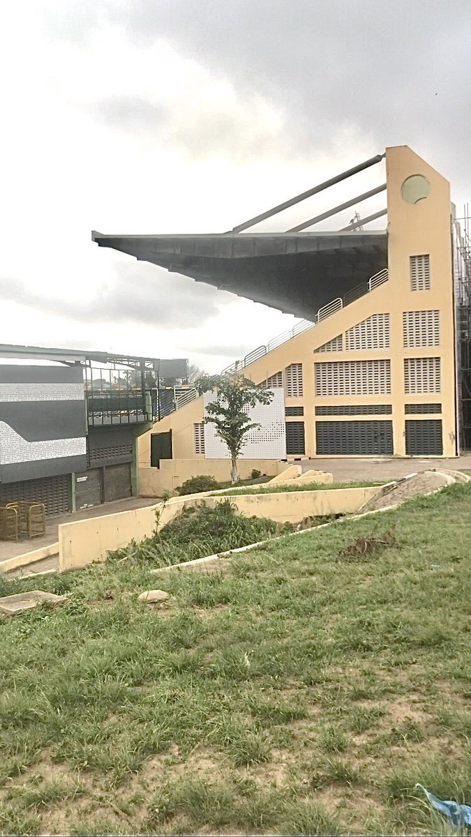 5starbarber_1's tweet image. Tuesday, April 1 ||| 2025

MKO Abiola Stadium, Kuto, Abeokuta 🏟

Site work in progress👍

Drainage path ready✔️

Reinforcement are set✔️

Carpenters busy setting the formwork⏳

NEXT UP———&amp;gt; CASTING

#civilengineering #sitework 👷‍♂️🚜🚧