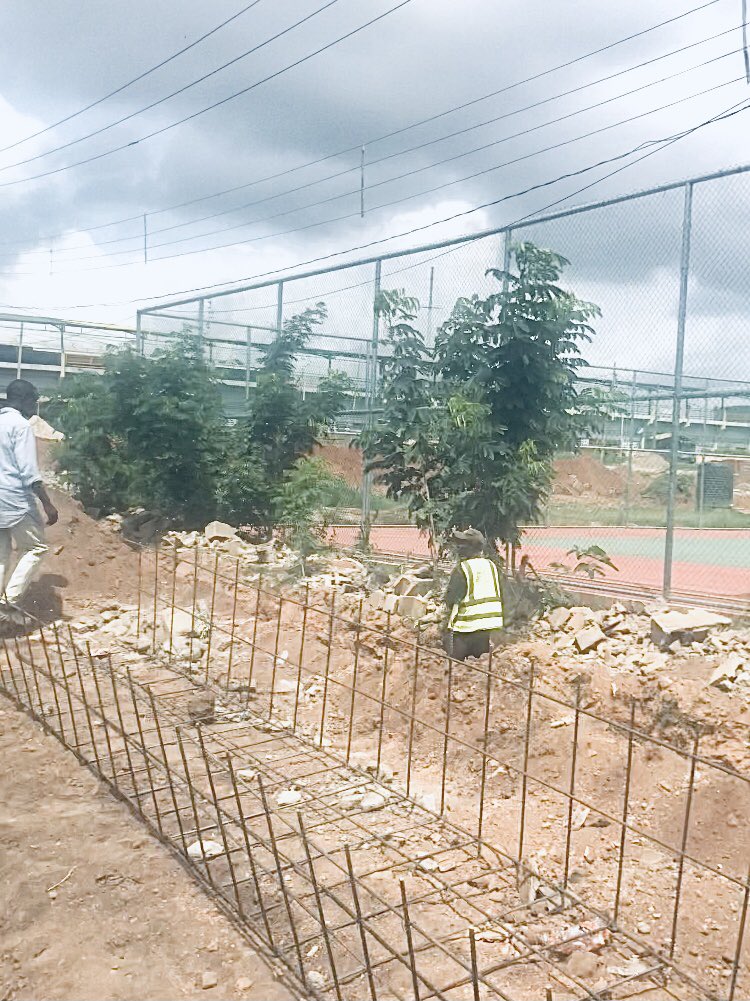 5starbarber_1's tweet image. Tuesday, April 1 ||| 2025

MKO Abiola Stadium, Kuto, Abeokuta 🏟

Site work in progress👍

Drainage path ready✔️

Reinforcement are set✔️

Carpenters busy setting the formwork⏳

NEXT UP———&amp;gt; CASTING

#civilengineering #sitework 👷‍♂️🚜🚧
