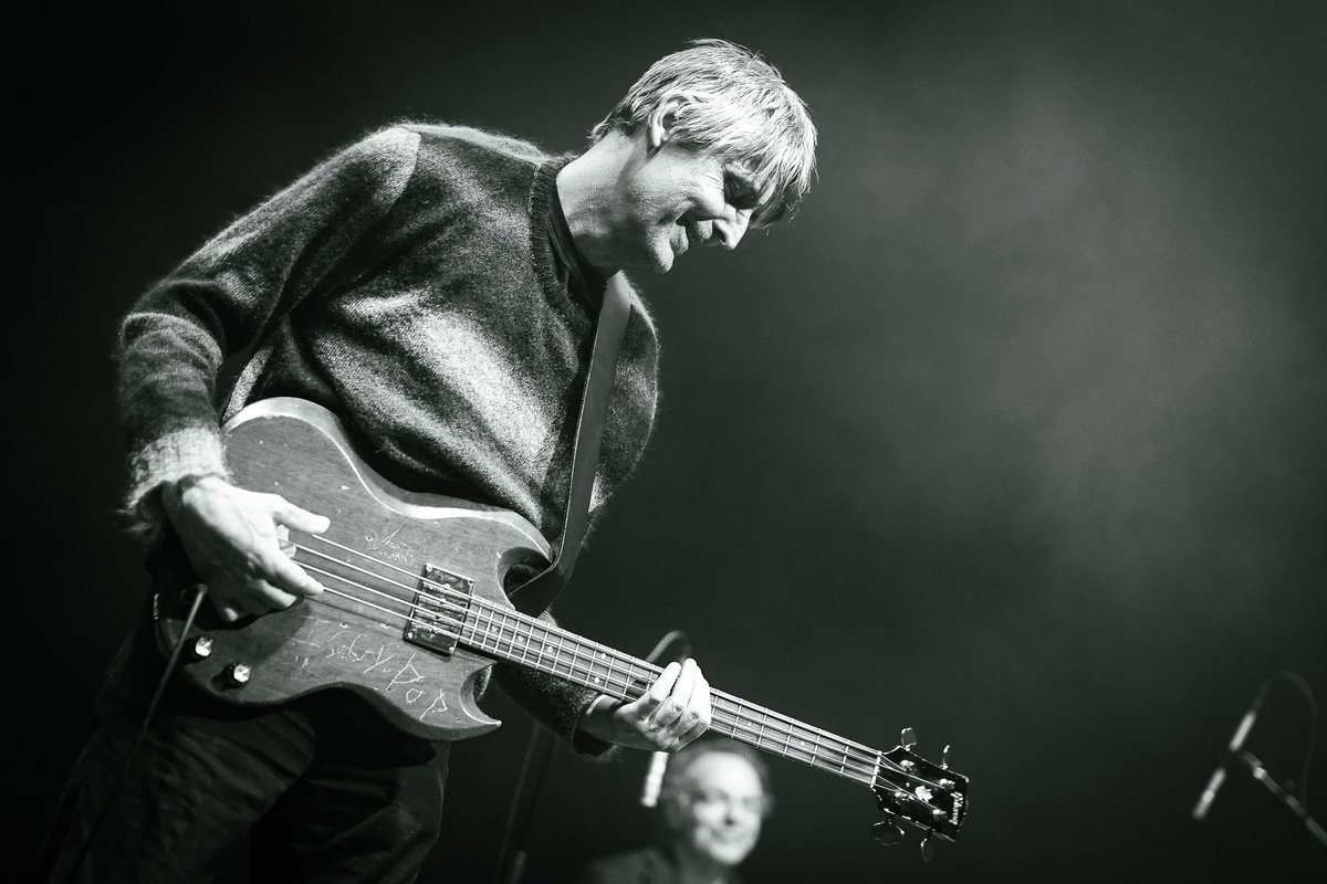 Live music review: Full of camaraderie, supergroup <a href="/TheHardQuartet/">The Hard Quartet</a> was as much about friendship as it was the marvelous talents of its members <a href="/930Club/">9:30 Club</a> on March 25.

parklifedc.com/2025/04/01/liv…