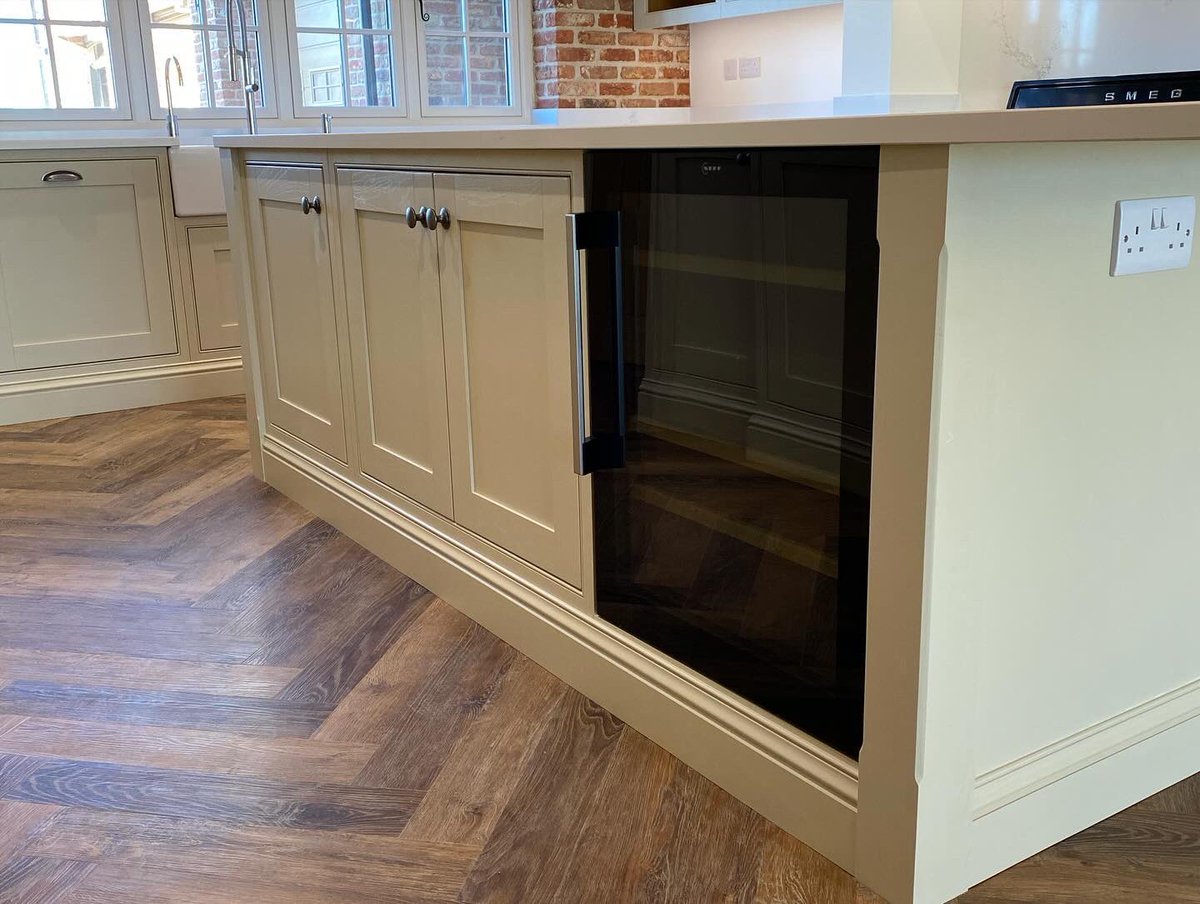 KB Kitchens & Interiors tweet media