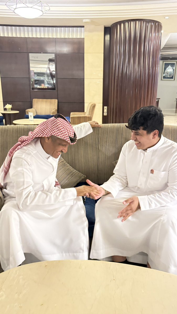 #خالد_عبدالرحمن 
<a href="/nowaf811/">نواف🇸🇦الجدعان</a> 
صور تحكي جمال 
الفنان خالد عبدالرحمن مع حبيبنا واخونا نواف