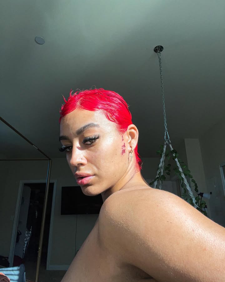 Sensual_DTM's tweet photo. Good morning from here 🥰
Am here to make your day look as good as I am https://t.co/WPBR9f6NZ2