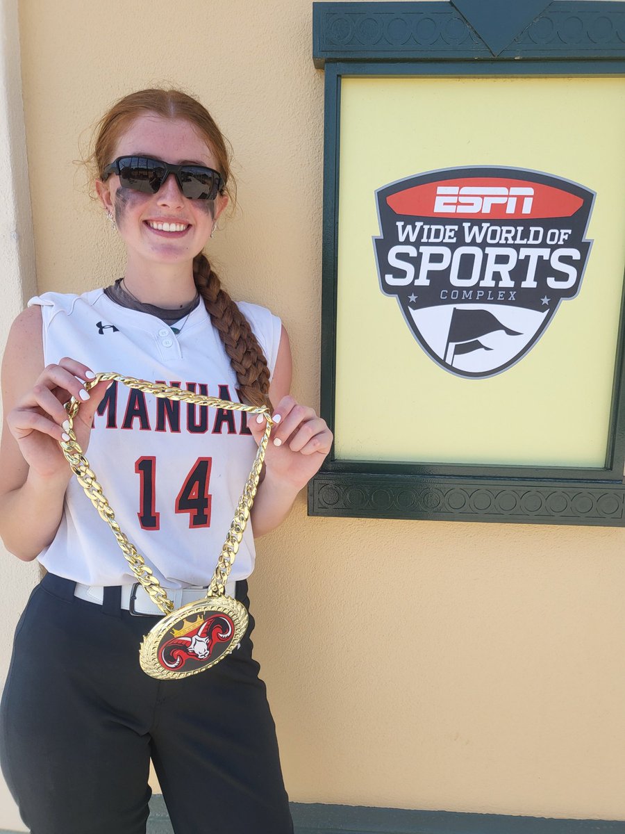 ManualSoftball's tweet photo. Won our third game 15-0 over Lynn Camp behind a complete game shutout from @HaileyKincaid07 who hit another homerun - her fourth 💣 in three games! #Homerunchain @ManualAthletics https://t.co/bOm6G4I2Zb