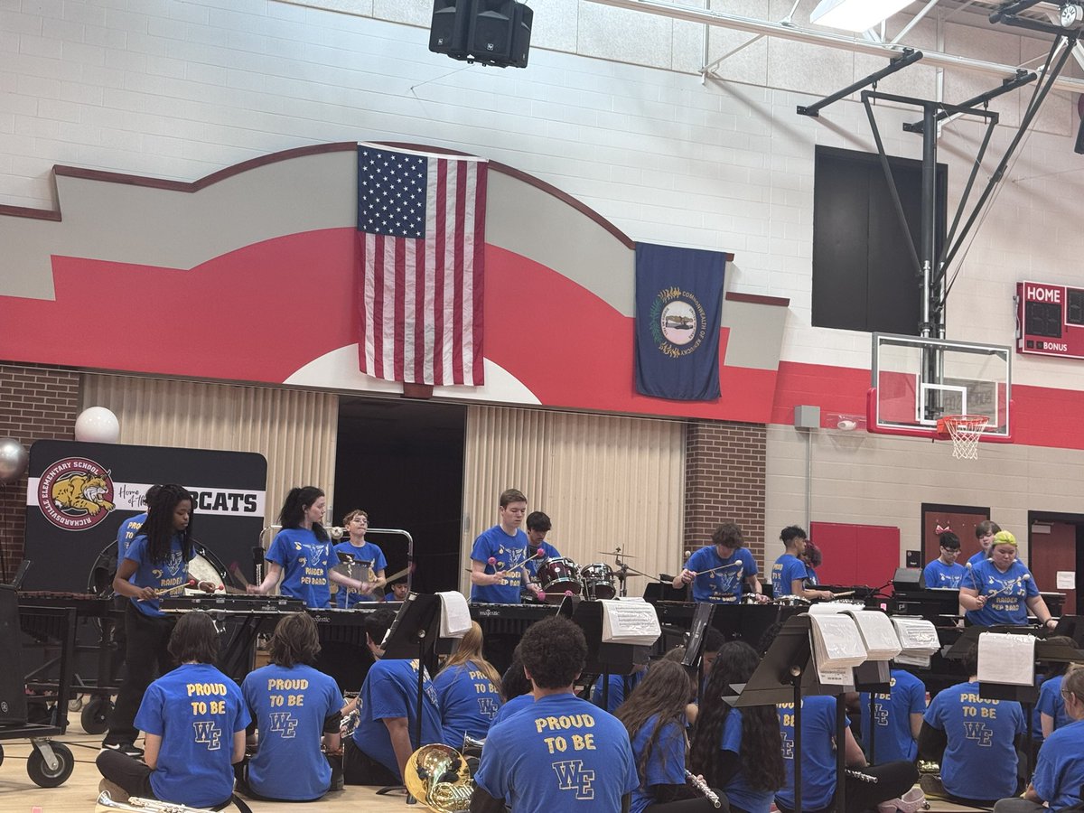 Warren East Bands tweet media