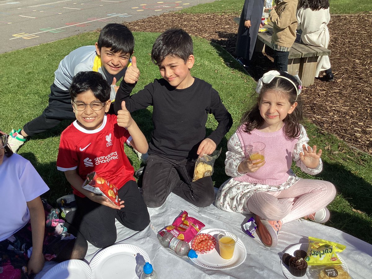 olive__preston's tweet photo. Eid celebrations in school. #EidUlFitr2025 #EidParty #Memories #Fun #Celebrations #Ambition #Respect #WeAreSTAR https://t.co/024P2hxCk4