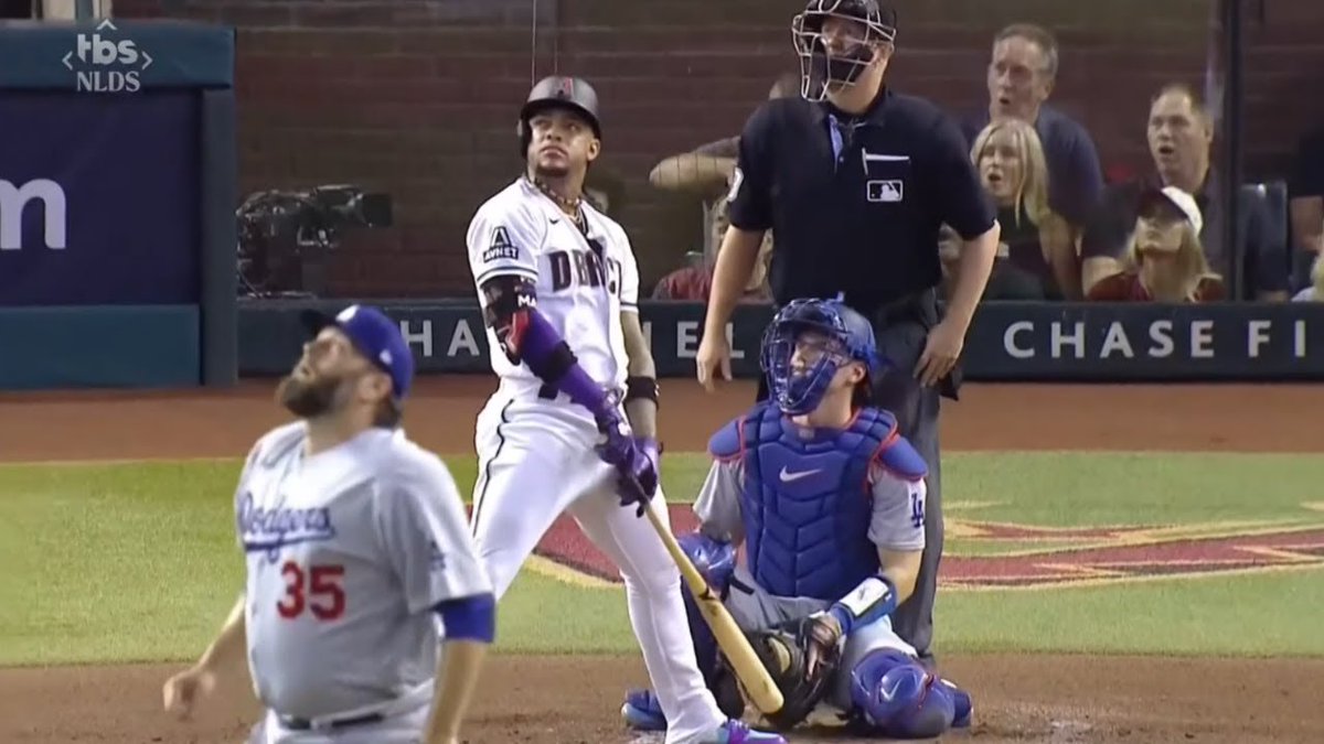 DbacksStatsInfo's tweet photo. Congrats on a great career, Lance! https://t.co/cbFRSJNlL1