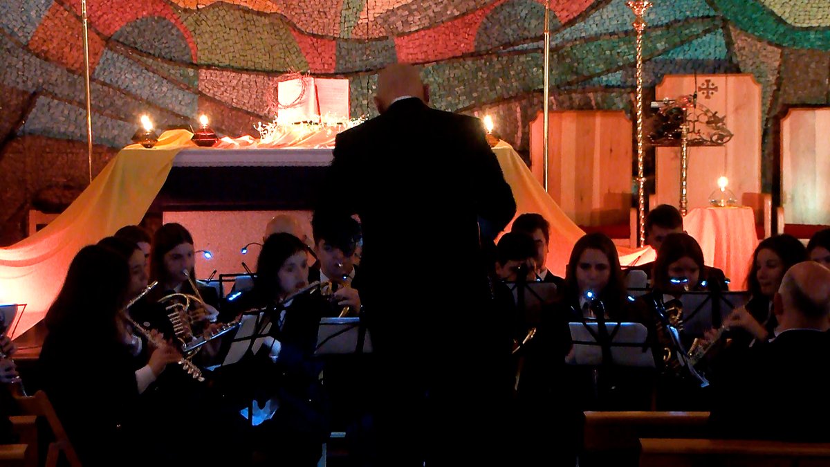 tuweb TV tweet media