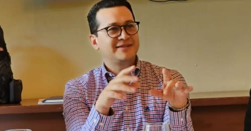 CIOMexico's tweet image. “Más que un call center, somos una empresa de servicios integrales”: Concentrix
iworld.com.mx/mas-que-un-cal…

#AsistenteVirtual #bpo #callcenter #chatbots #Concentrix #innovacion #ixhello #MasNoticias #ServiciosIntegrales