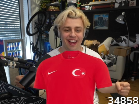 𝗖𝗿𝗲𝘅𝗽𝘆 🕊️ (@crexpain) on Twitter photo 