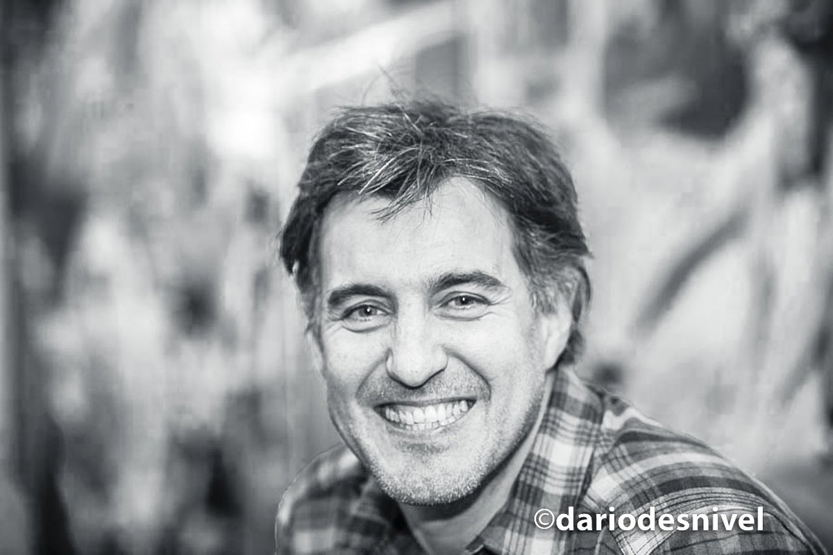 Ha muerto Carlos Suárez
Es la peor noticia que nos podíamos imaginar tener que transmitir: la muerte de un gran amigo, de una gran persona que aportó mucho a la comunidad del alpinismo, la escalada, la aventura, el conocimiento de los límites personales.
desnivel.com/alpinismo/alpi…