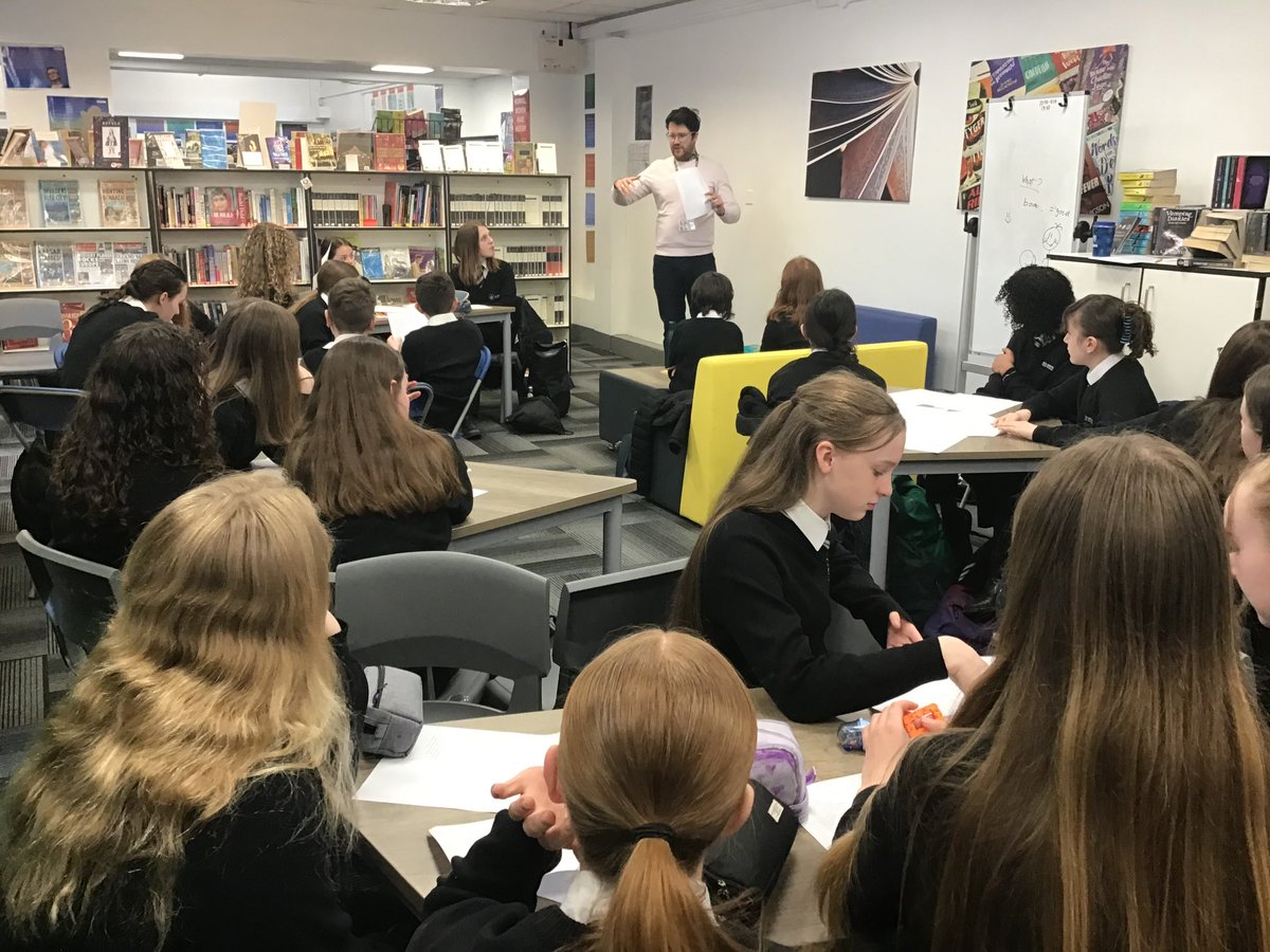 HHS_Reading's tweet photo. A fantastic poetry workshop yesterday as part of a Holmfirth response to the Marsden Tenterhooks collaboration with Simon Armitage. Matt Abbott used Simon’s poems as prompts to inspire writing about Holmfirth! ✍️ https://t.co/WkhPhzIVvO