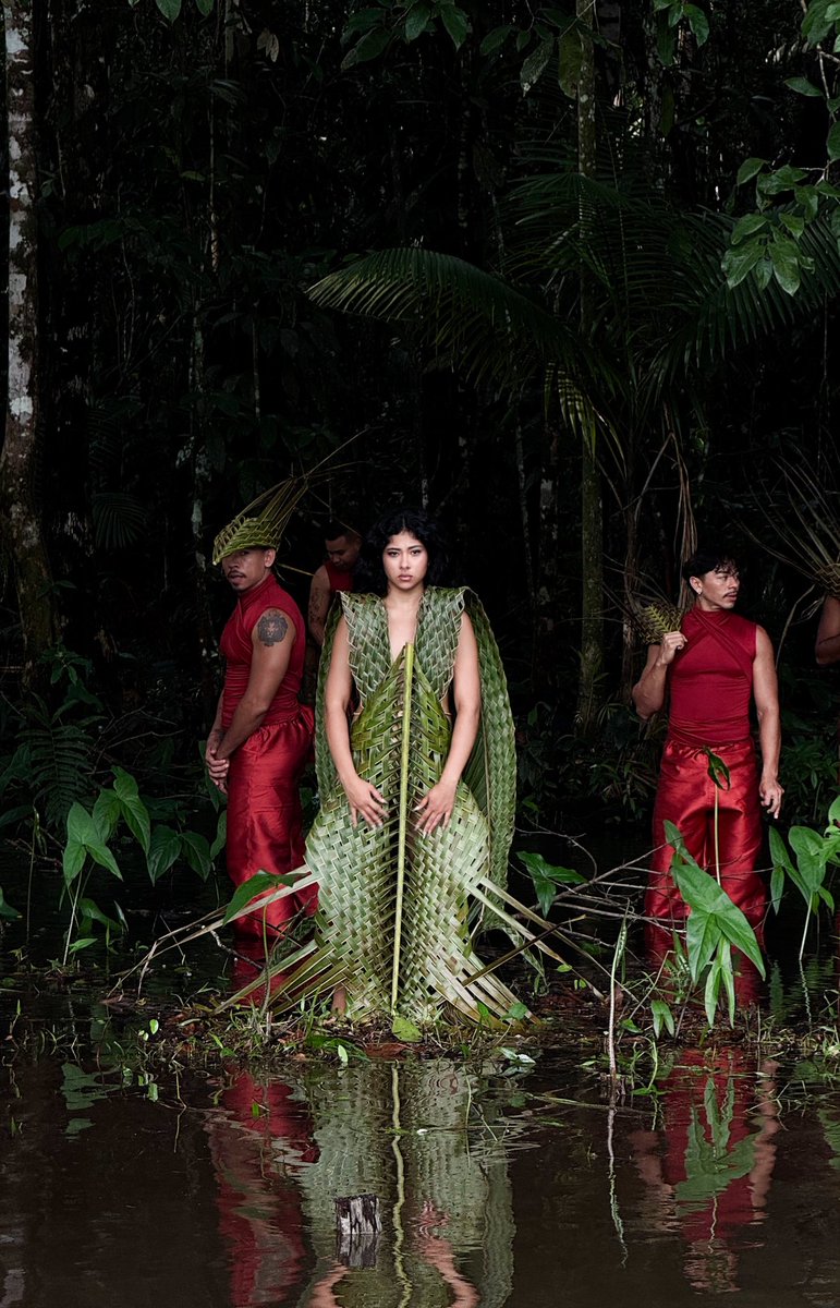 sente o perfume da bota fica enfeitiçado 
<a href="/laboyoung/">LABŌ 🏹</a> x <a href="/zaynaraa/">ZAYNARA</a>