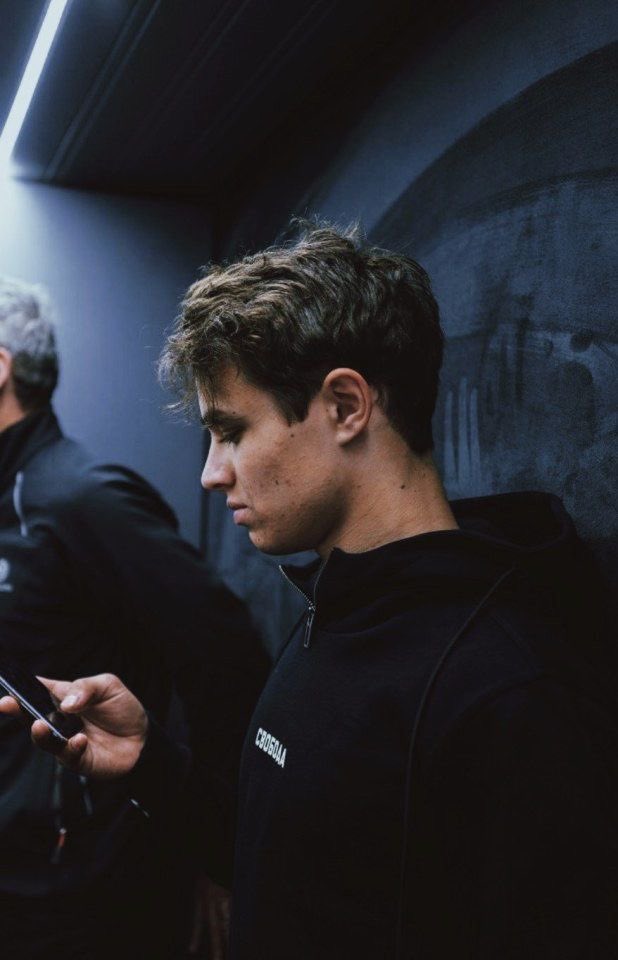 Lando archive ➃ (@lnarchive4) on Twitter photo 