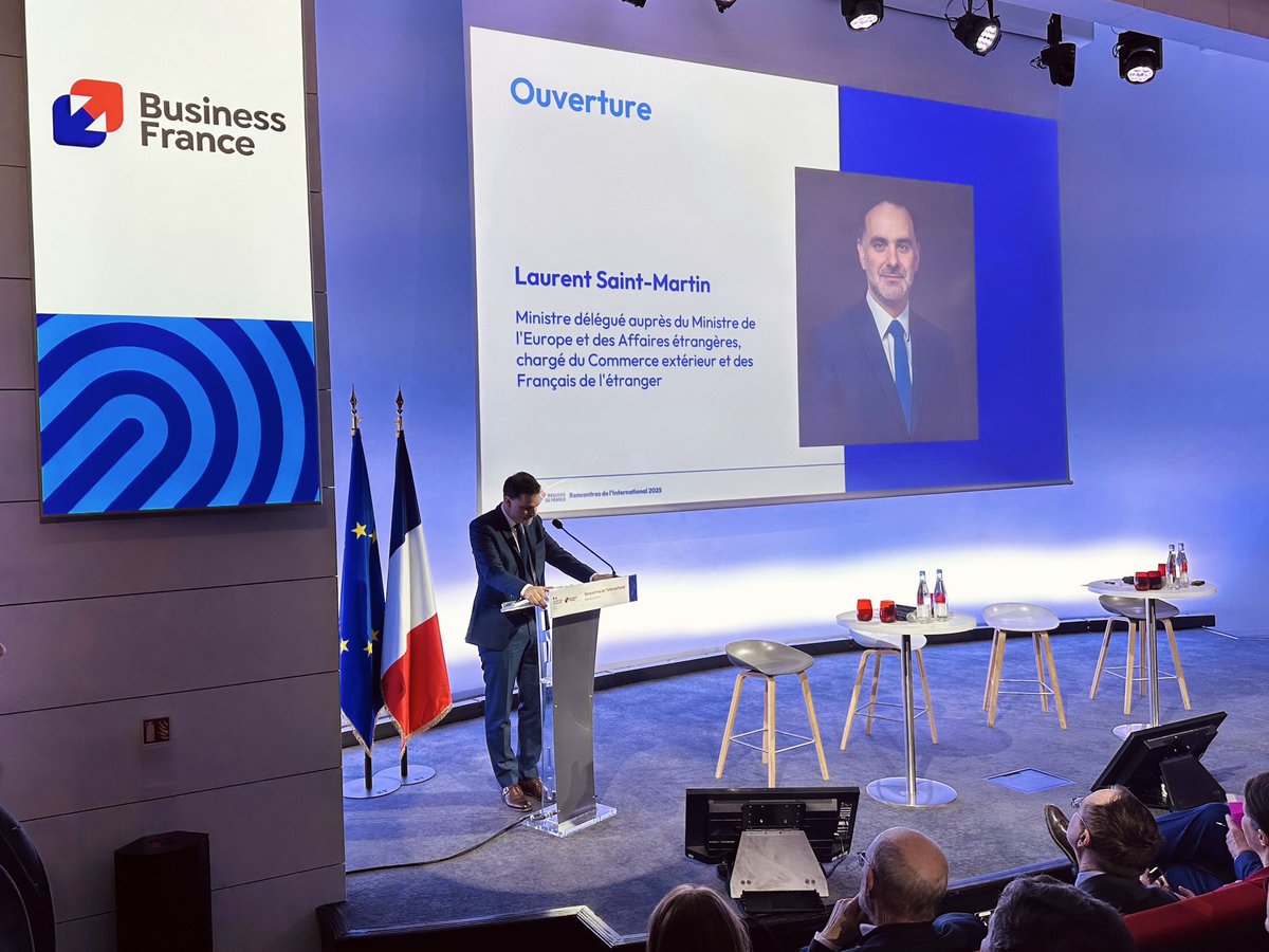 Laurent Saint-Martin tweet media