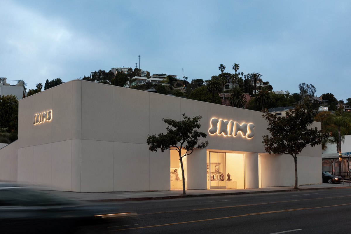 skims's tweet image. The SKIMS Los Angeles Flagship is now open.
See you soon:
8569 W Sunset Blvd.
West Hollywood, CA 90069
