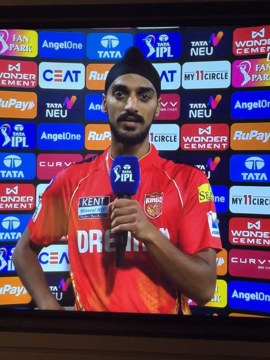 robbieuthappa's tweet photo. If anyone heard this interview there was so much to take for young fast bowlers. Love the way this guy thinks. Proper Champion!! Find the interview and listen to it and understand his mindset! Just amazing!! https://t.co/YkRjXJj5Hd