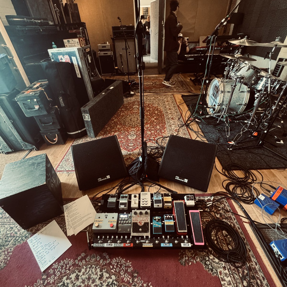 Gaz Coombes (@gazcoombes) on Twitter photo Rehearsals going good for the <a href="/SupergrassHQ/">Supergrass</a> summer shows. Coco tracks sounding fresh 🍉 Good vibes ✨ Rehearsals going good for the <a href="/SupergrassHQ/">Supergrass</a> summer shows. Coco tracks sounding fresh 🍉 Good vibes ✨